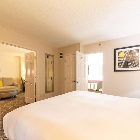 Doubletree Suites By Hilton At The Battery Atlanta Smyrna Luaran gambar