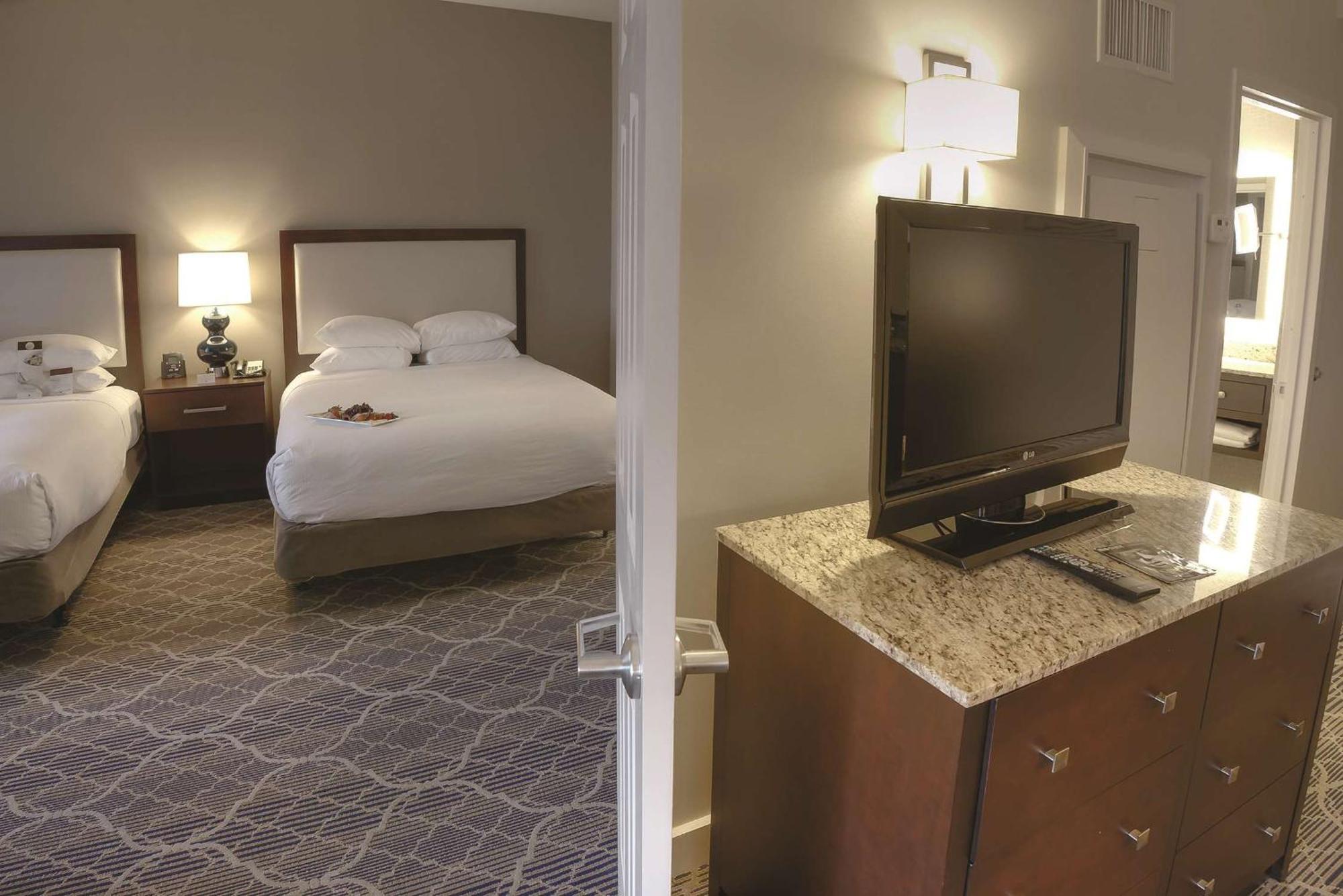 Doubletree Suites By Hilton At The Battery Atlanta Smyrna Luaran gambar