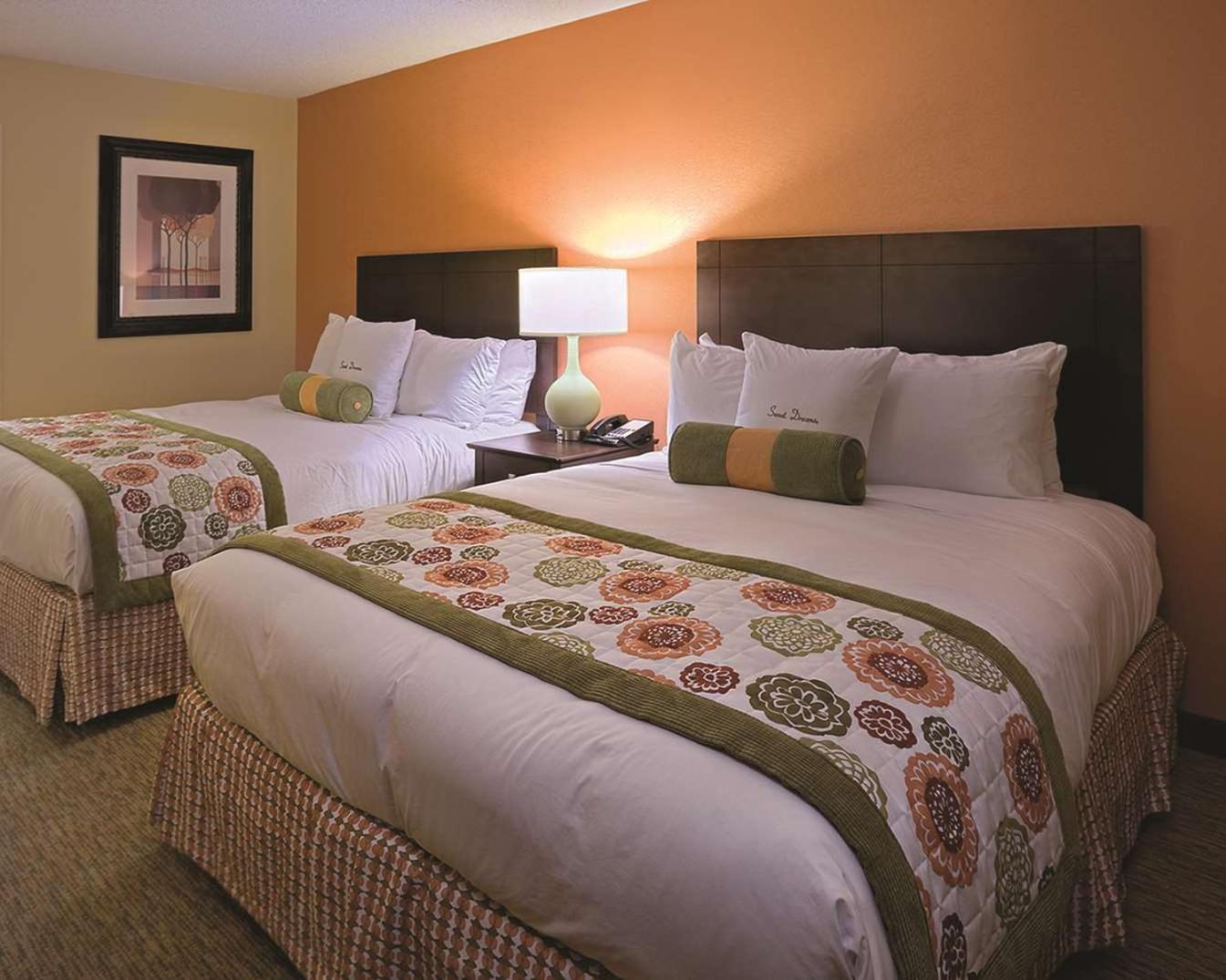 Doubletree Suites By Hilton At The Battery Atlanta Smyrna Luaran gambar
