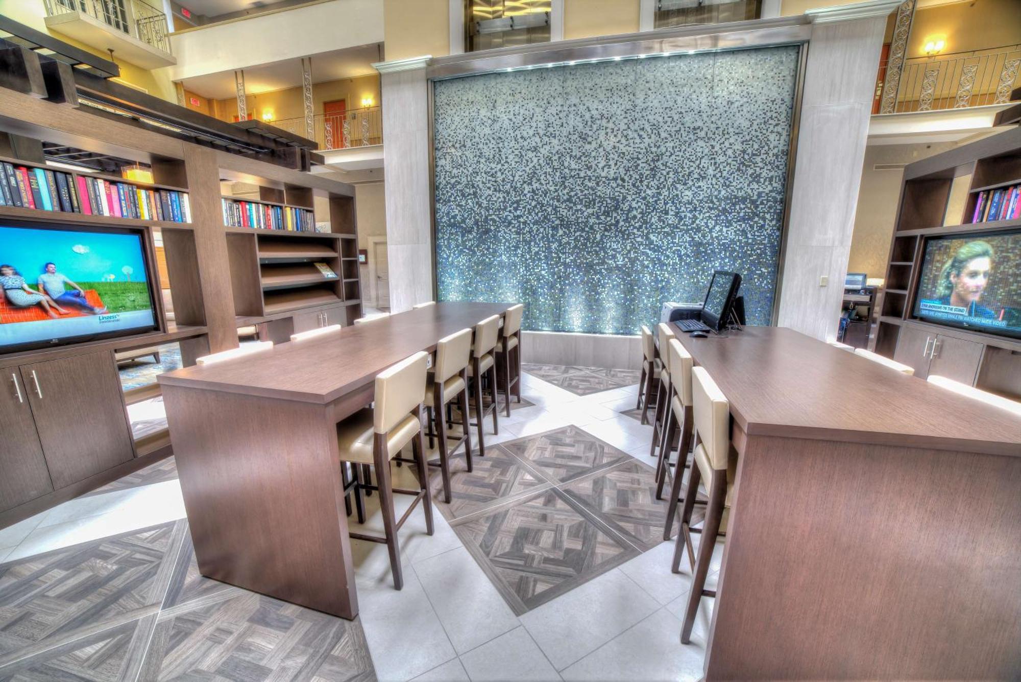 Doubletree Suites By Hilton At The Battery Atlanta Smyrna Luaran gambar