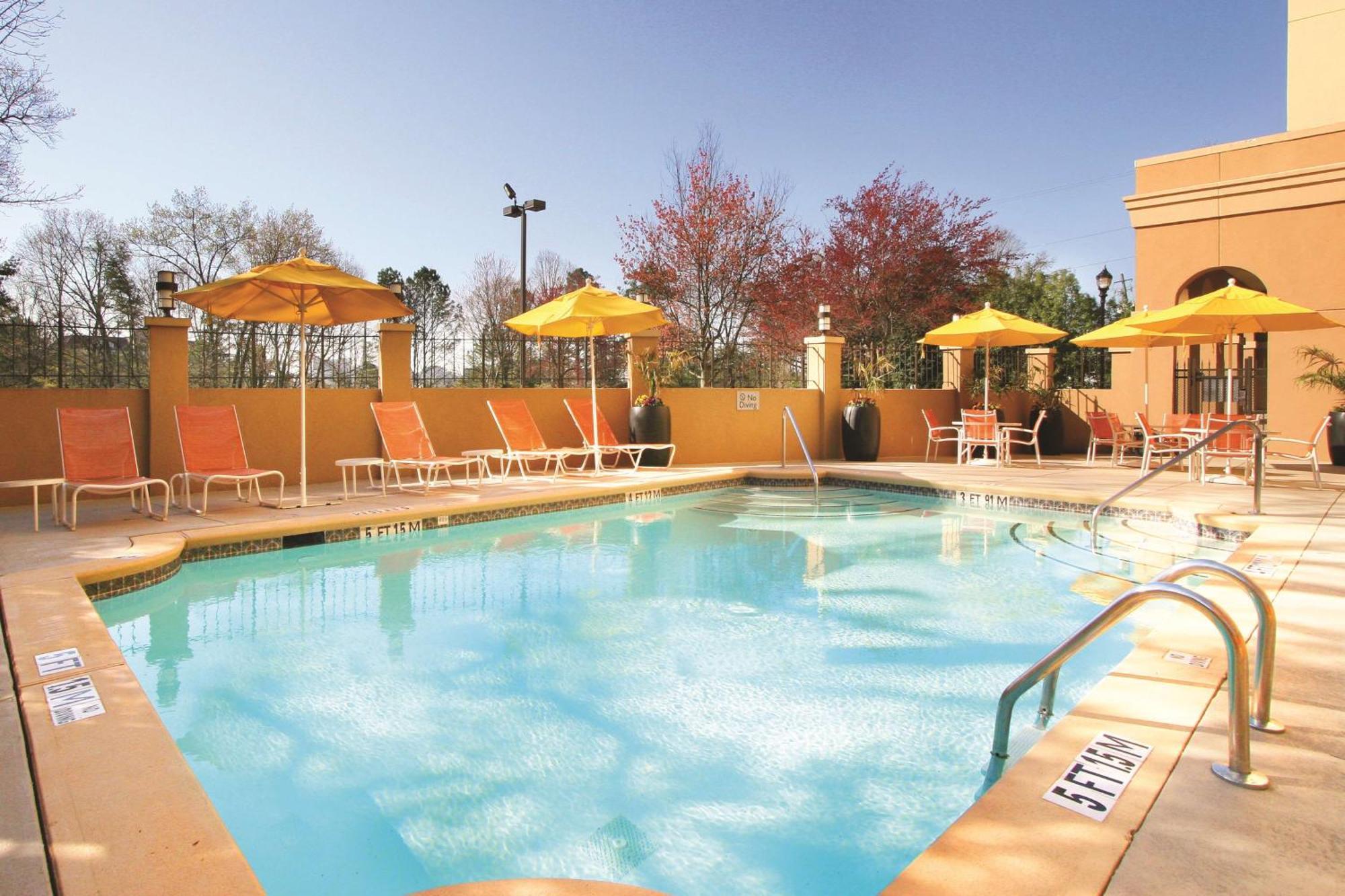 Doubletree Suites By Hilton At The Battery Atlanta Smyrna Luaran gambar