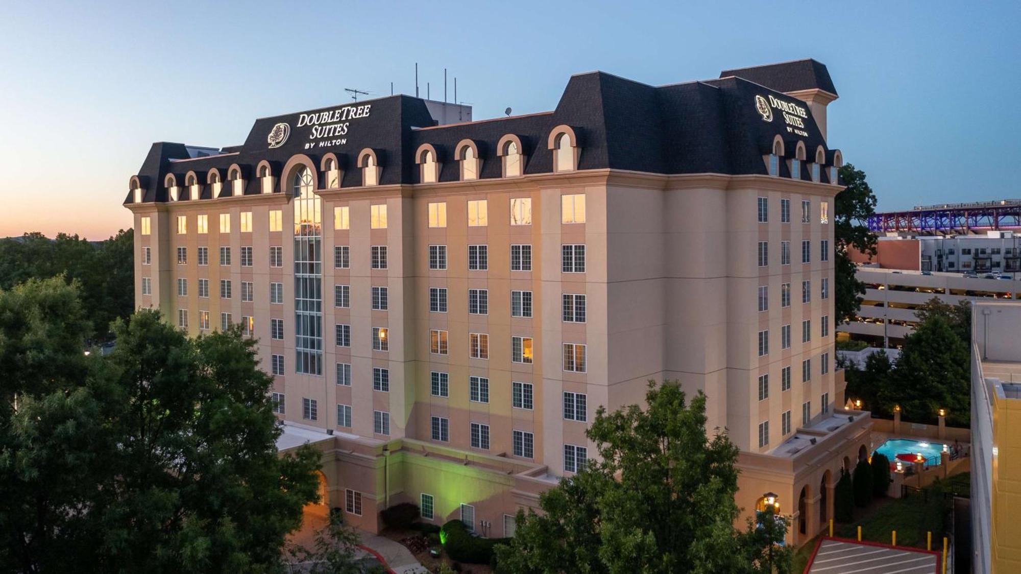 Doubletree Suites By Hilton At The Battery Atlanta Smyrna Luaran gambar